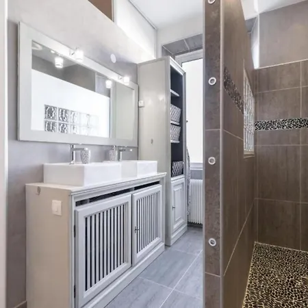 Gioffredo 14 - Spacious With Balcony 아파트 *
